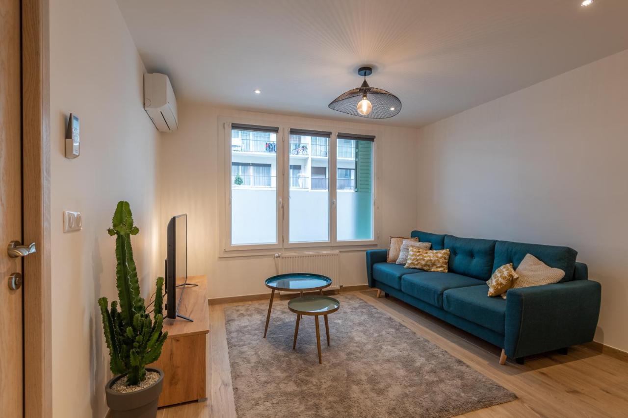 7 Rhone Super T2 Renove Avec Place De Parking Privee Apartment Annecy Exterior photo